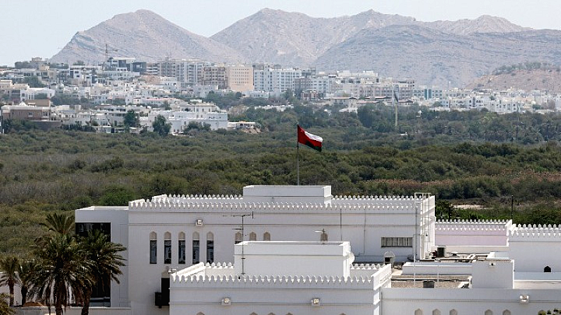 Σημαντική διπλωματική παρέμβαση του Ομάν για κατάπαυση του πυρός μεταξύ Χούθι και ΗΠΑ