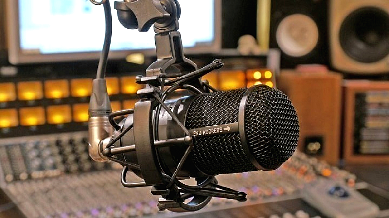 Ανατροπή στα οικονομικά του Radio Free Europe: Έλαβε τα κονδύλια του Απριλίου εν μέσω νομικών αβεβαιοτήτων