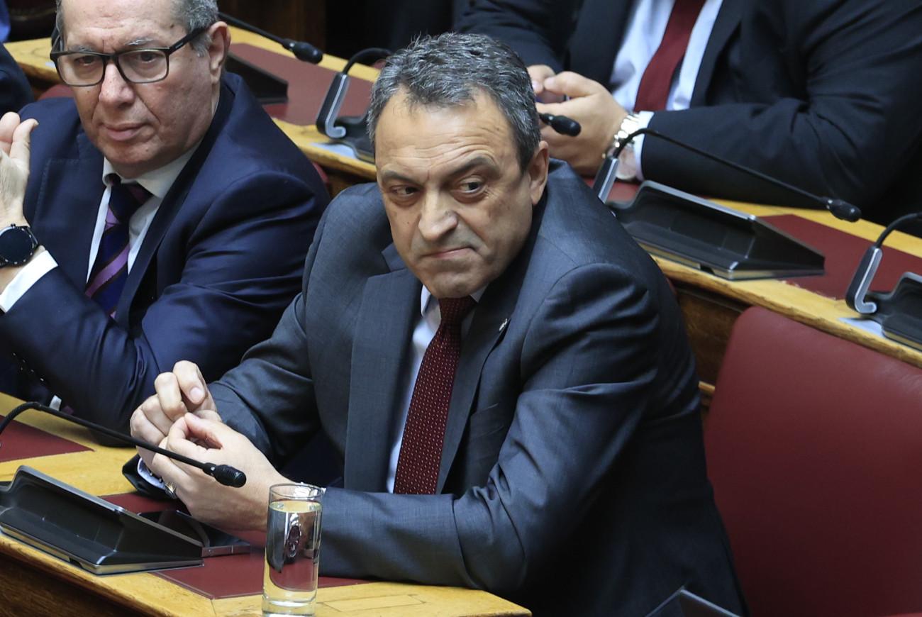 Διαψεύδει ο Στίγκας τις κατηγορίες για τη σχέση του κόμματος με τον Κασιδιάρη στο δικαστήριο