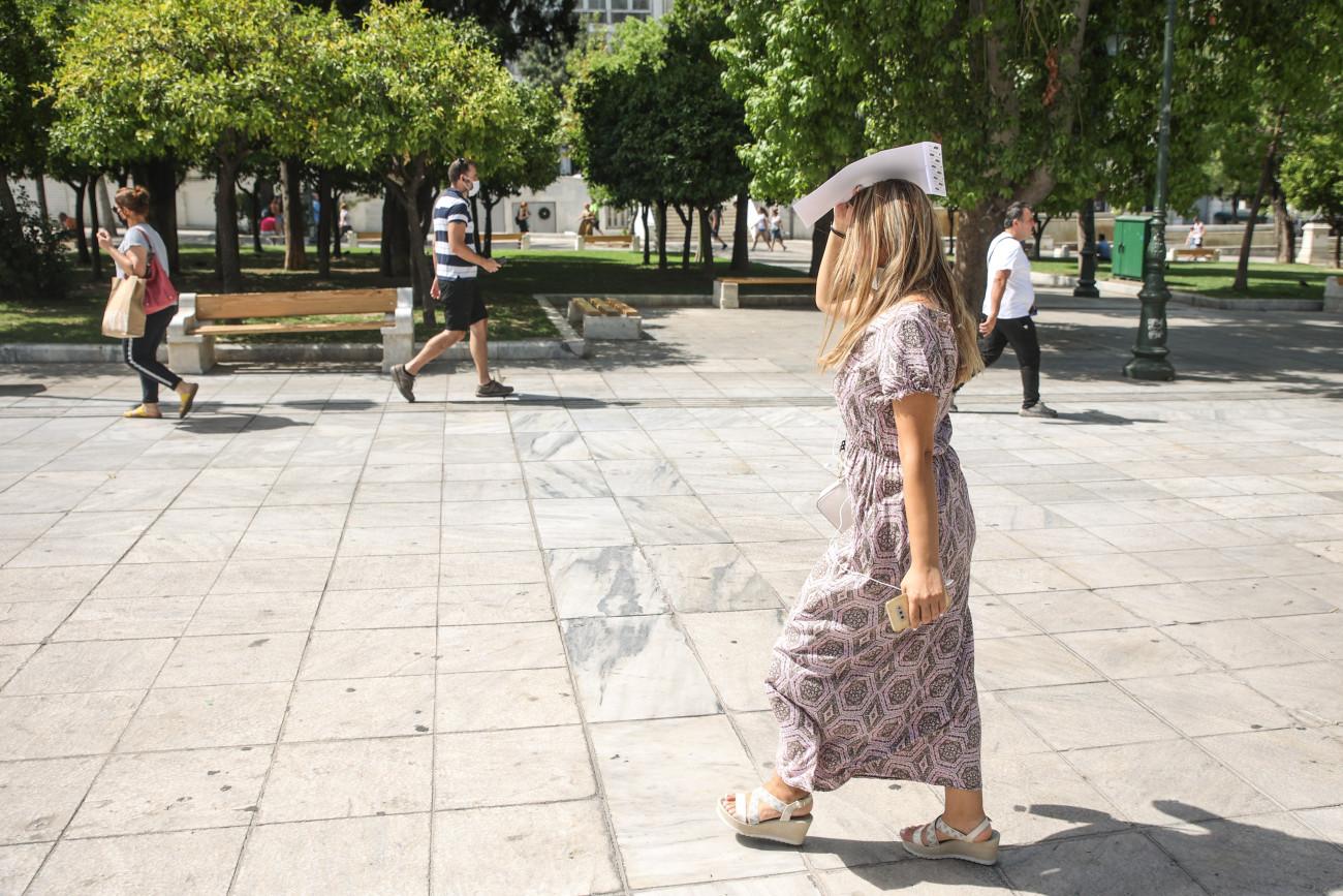Καλοκαίρι το Σαββατοκύριακο με ζέστη και αφρικανική σκόνη