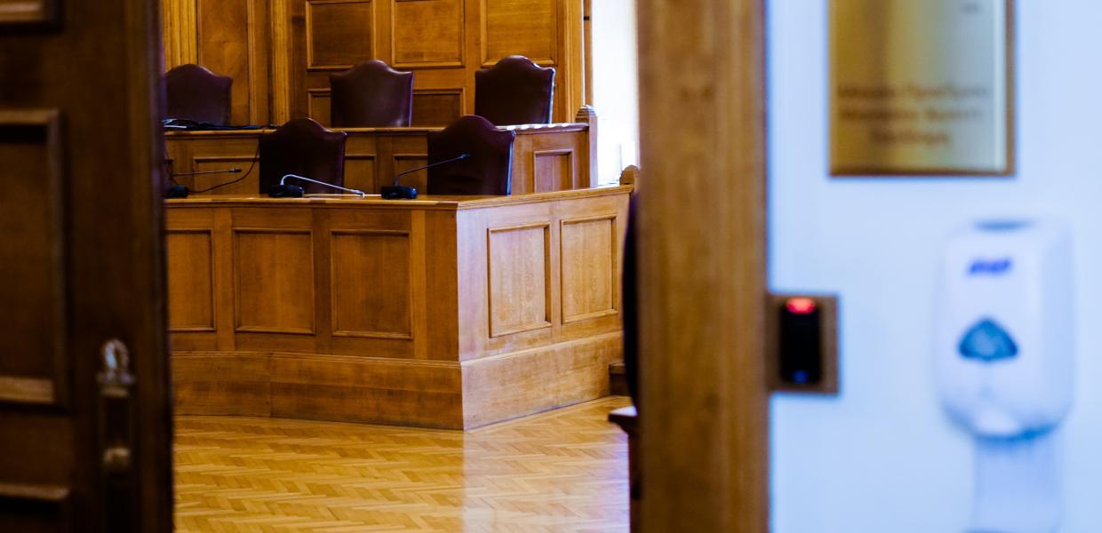 Βουλή: Η μάχη για τη δικογραφία των Τεμπών και οι στρατηγικές των κομμάτων