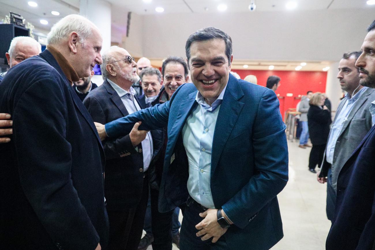 Δημοσκόπηση: Θετικές ενδείξεις για την επιστροφή Τσίπρα, παρ’ ότι η Κωνσταντοπούλου επιμένει στις επιθέσεις