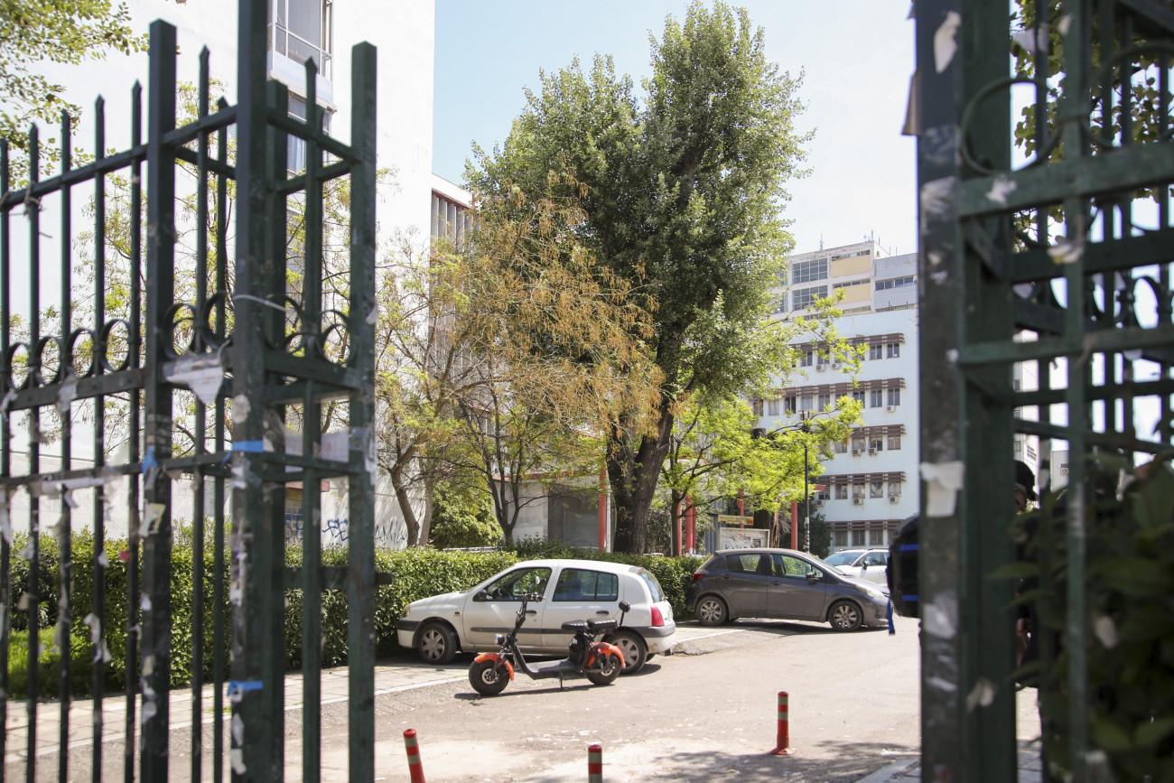 Η κυβέρνηση επιμένει στους πρυτάνεις: Πρέπει να αναλάβουν δράση και να προχωρήσουν σε αποφάσεις