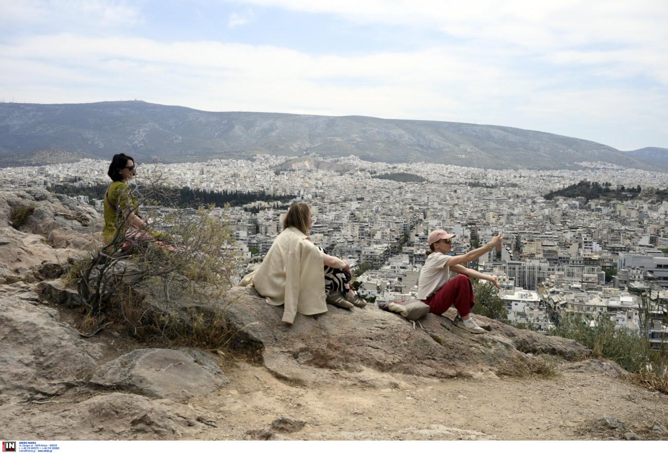 Καιρικές συνθήκες: Αφρικανική σκόνη και βροχές με θερμοκρασίες έως 33°C