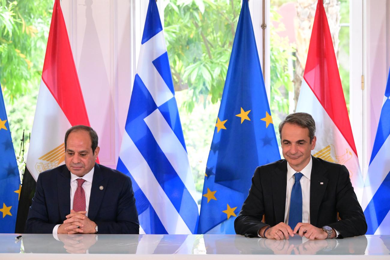Σε ζωντανή μετάδοση οι δηλώσεις Μητσοτάκη και Αλ Σίσι