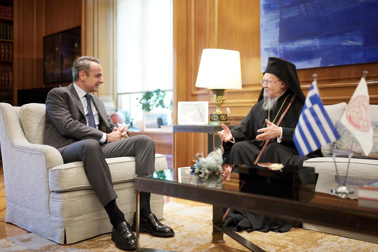Μητσοτάκης και Βαρθολομαίος: Σημαντική συνάντηση στο Μέγαρο Μαξίμου