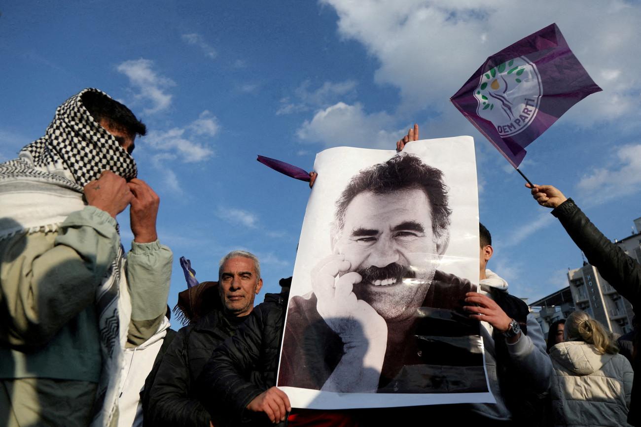 Τέλος της εποχής για το PKK: Καταθέτει τα όπλα και προχωρά σε αυτοδιάλυση