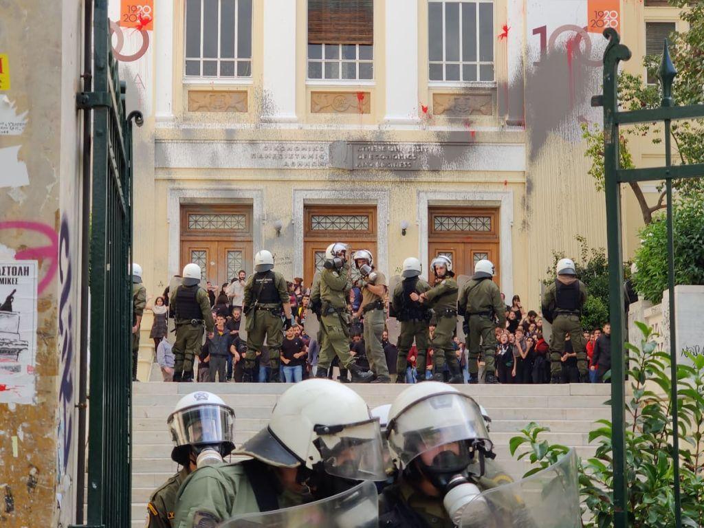 Αυστηρές προτάσεις για την απώλεια της φοιτητικής ιδιότητας: Ανησυχίες και αντιπαραθέσεις