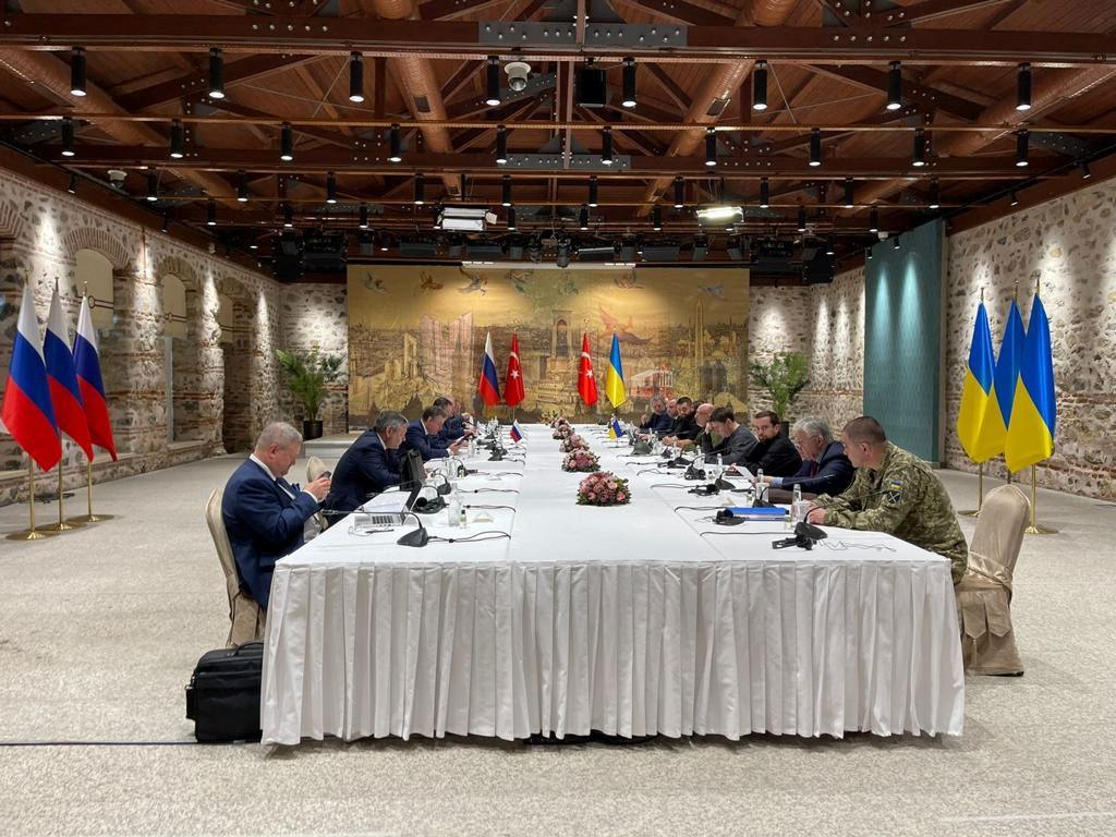 Ουκρανία: Ποιες είναι οι πιθανότητες για επιτυχία των ειρηνευτικών συνομιλιών στην Κωνσταντινούπολη