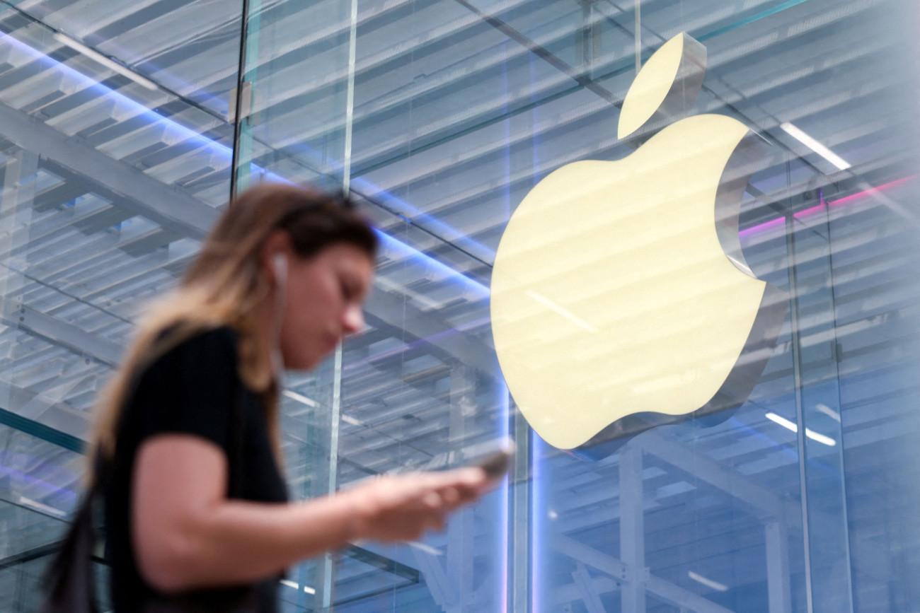 Δικαστική αγωγή κατά της Apple στη Γαλλία για κρυφές ηχογραφήσεις μέσω του Siri