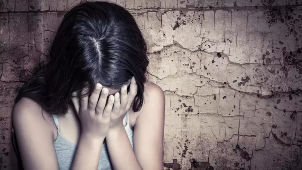 Θεσσαλονίκη: Στη φυλακή ζευγάρι που κατηγορείται για σεξουαλική κακοποίηση των ανήλικων θυγατέρων του