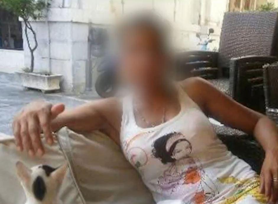 Η οικιακή βοηθός που έμεινε στο σπίτι ηλικιωμένης μετά τον θάνατό της: Αποκαλύψεις για το παρελθόν της
