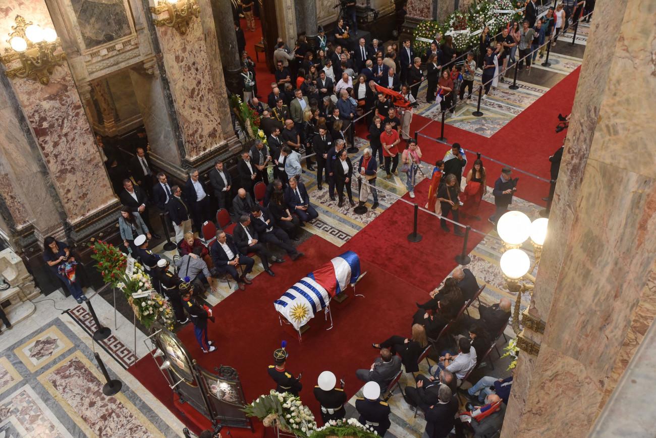 Ουρουγουάη: Χιλιάδες κόσμου αποχαιρετούν τον πρώην πρόεδρο Χοσέ Μουχίκα