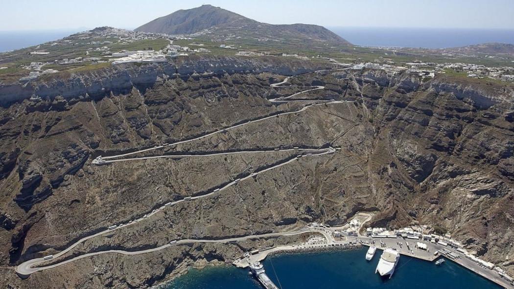 Σαντορίνη: Ισχύουν τα έκτακτα μέτρα πολιτικής προστασίας σύμφωνα με τη νέα ΚΥΑ