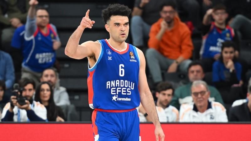 Σημαντικές αποφάσεις για το μέλλον των Ελάιζα Μπράιαντ, Οτούρου και Μπομπουά – Το πλάνο της Εφές και το ενδιαφέρον άλλων ομάδων