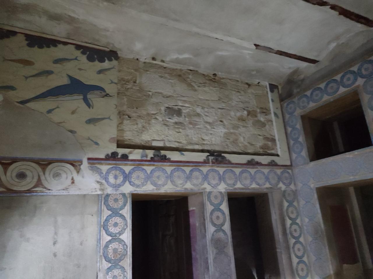 Ανακοίνωση του Υπουργείου Πολιτισμού για την τοιχογραφία της Κνωσσού που αποκολλήθηκε