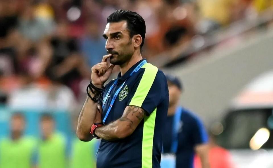 Ο Χαραλάμπους κοντά στην Ελλάδα