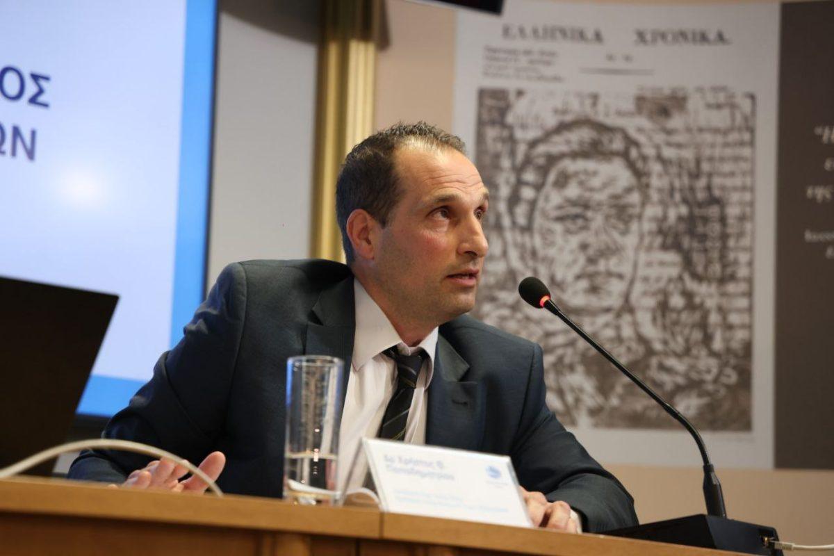 Παπαδημητρίου για την επίθεση με γκαζάκια έξω από το σπίτι του: Τα κέντρα εξουσίας να γνωρίζουν ότι δεν θα λυγίσω