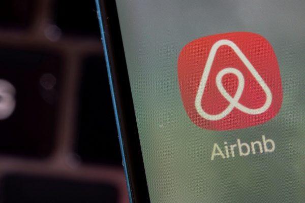Αύξηση 22% στις κρατήσεις Airbnb στην Ελλάδα για το καλοκαίρι