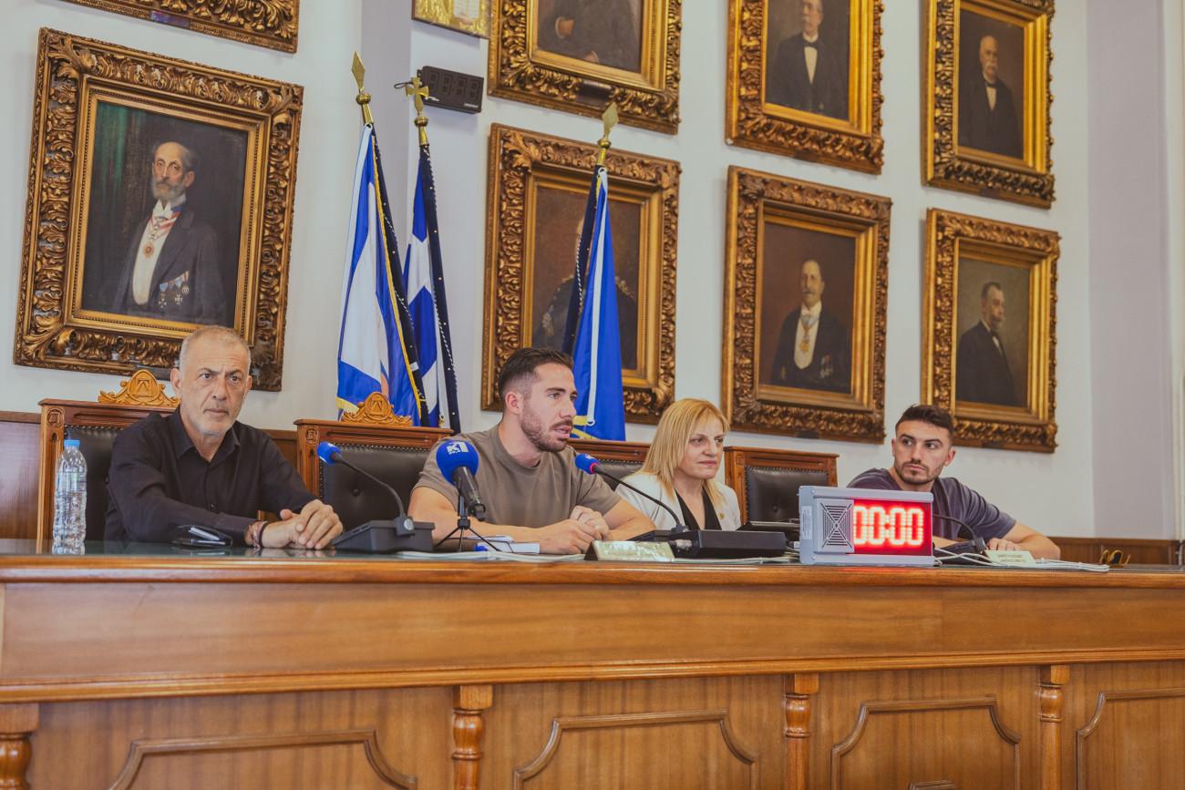 Συμφωνία συνεργασίας του Δημοτικού Συμβουλίου Νέων Πειραιά με τον Σύλλογο Ελλήνων Ολυμπιονικών