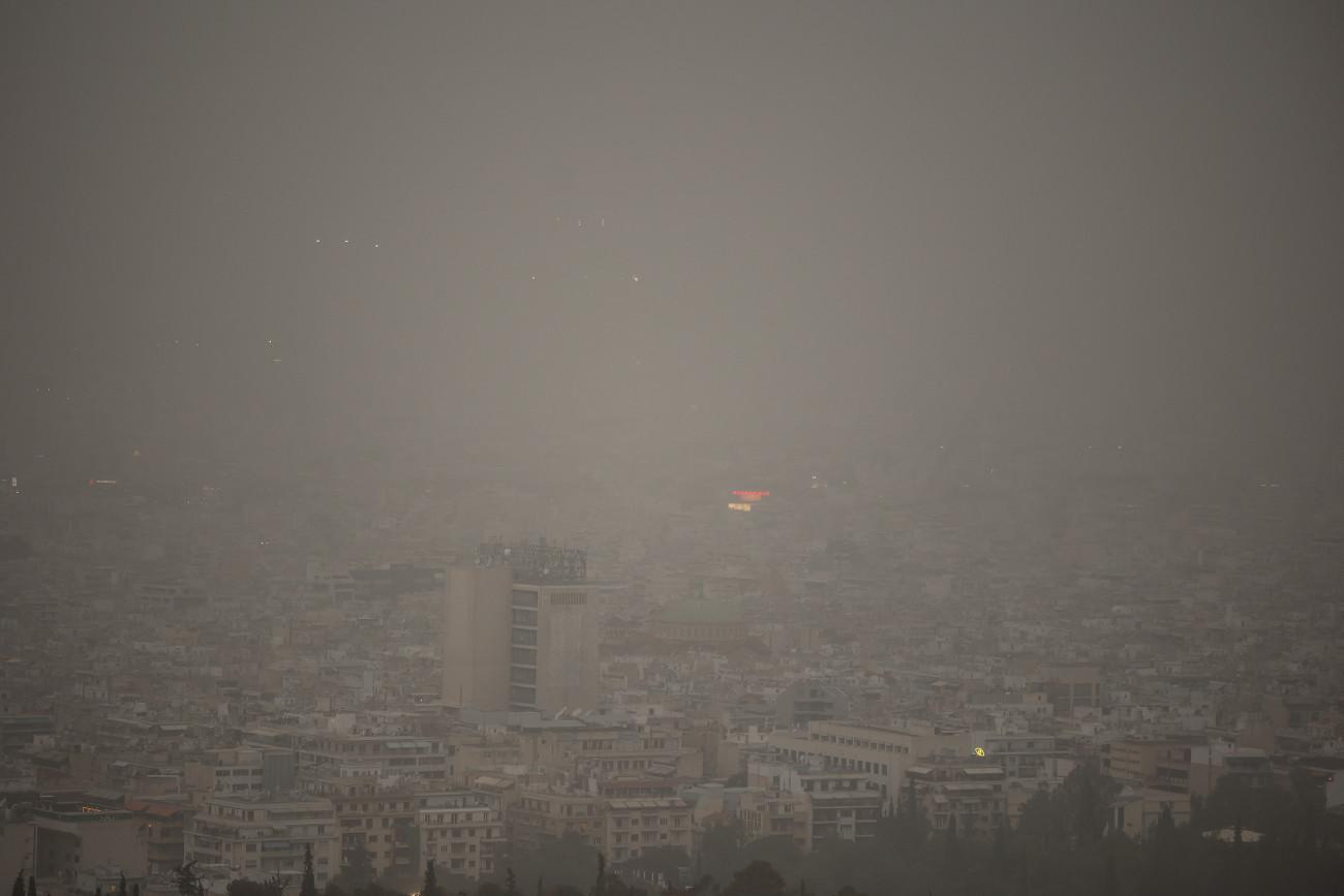 Αφρικανική σκόνη και γύρη σε αυξημένα επίπεδα τις επόμενες ημέρες – Χάρτες και οδηγίες