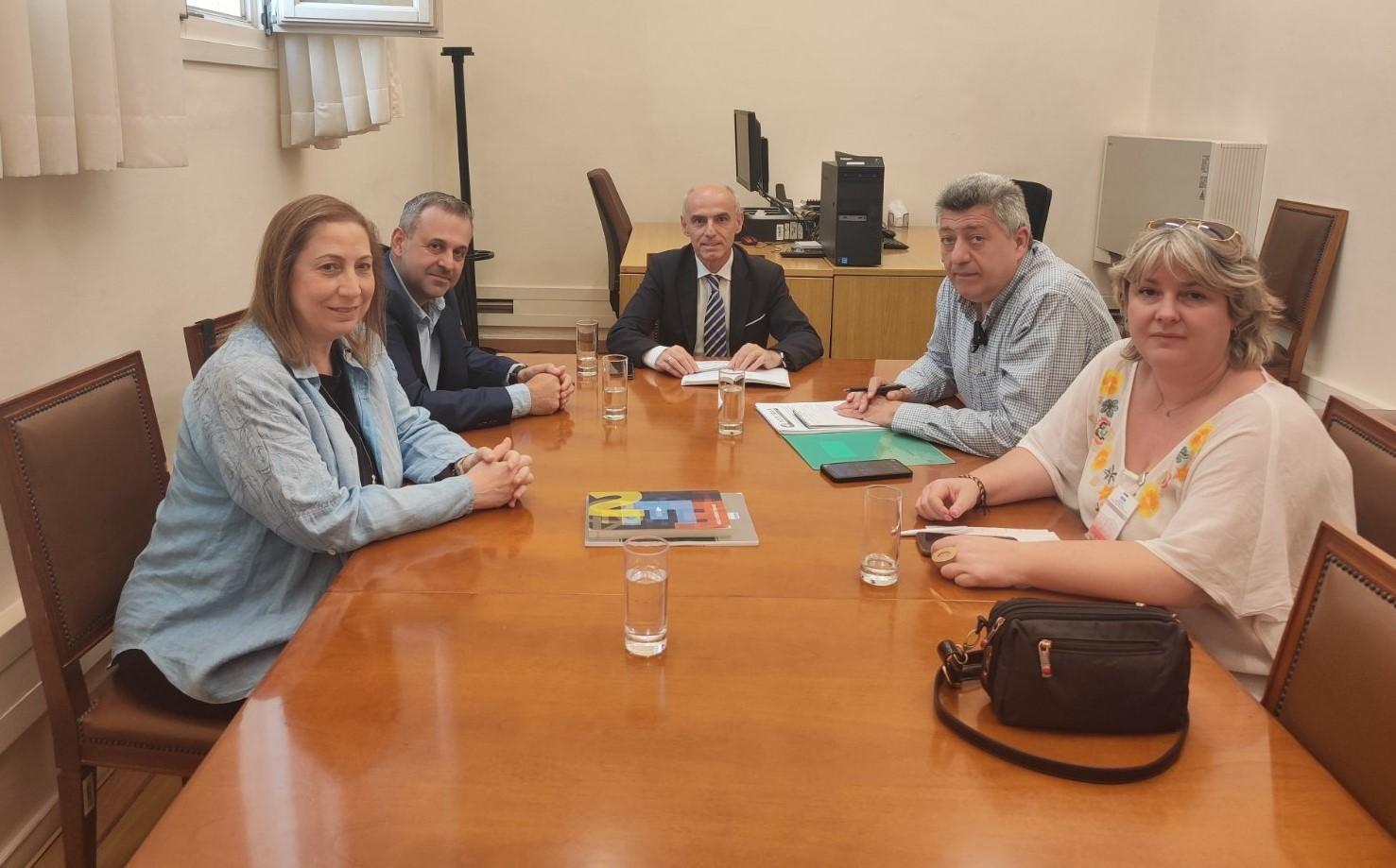 ΣΥΡΙΖΑ: Οι κυβερνητικές πολιτικές απειλούν την δημόσια λειτουργία και βιωσιμότητα του ΕΦΚΑ