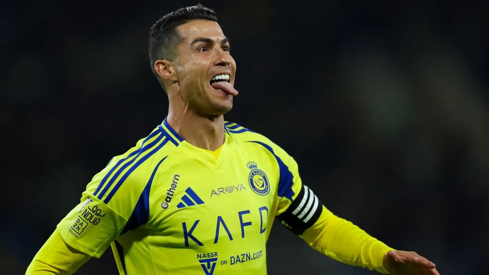 Τα μηνιαία βραχυπρόθεσμα συμβόλαια της FIFA και οι δέκα ομάδες που ενδιαφέρονται για τον Ρονάλντο