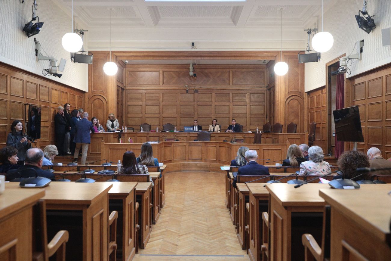 ΣΥΡΙΖΑ: Εξετάζουμε τον Μητσοτάκη, το όνομά του αναφέρεται στη δικογραφία