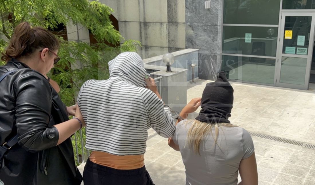 Κέρκυρα: Σκάνδαλο με φωτογράφιση pole dancing στα Παλαιά Ανάκτορα – Συνελήφθησαν πέντε γυναίκες
