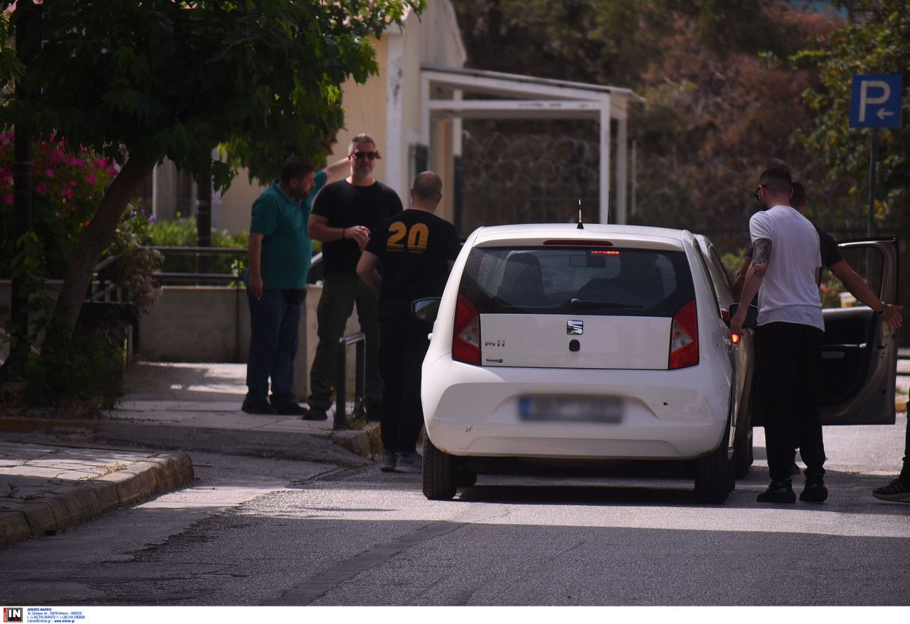 Ραφήνα: Ο δικηγόρος του κατηγορούμενου υποστηρίζει ότι το όπλο ανήκε στο θύμα