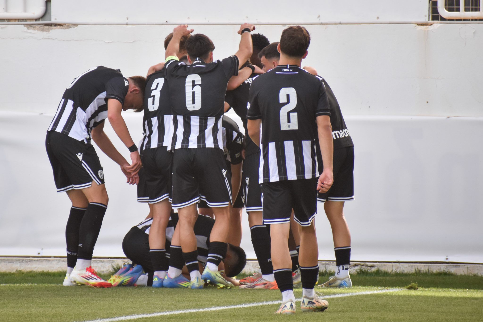 Ο ΠΑΟΚ κατέκτησε το Κύπελλο Νέων με 1-0 κόντρα στον Ολυμπιακό στην παράταση