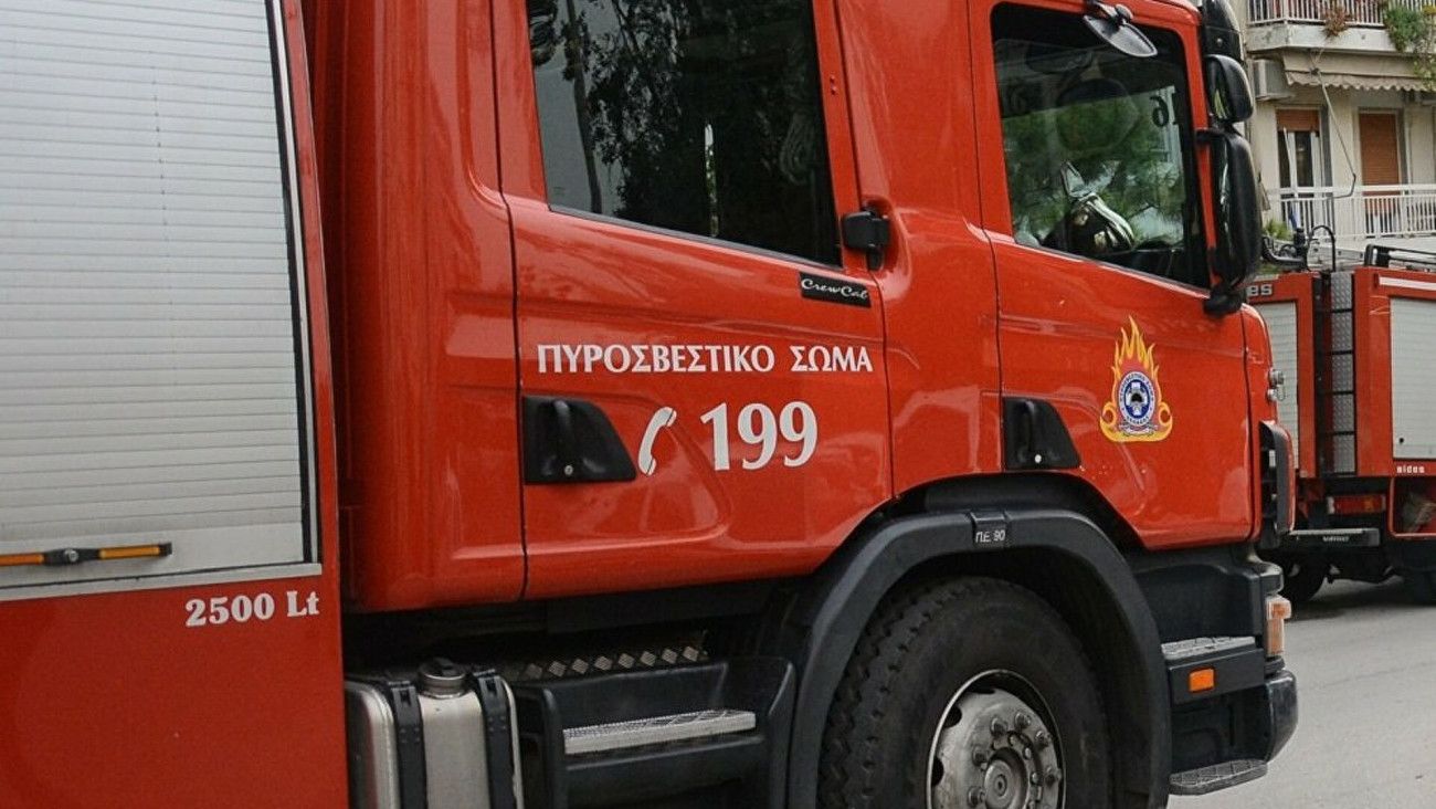 Φωτιά σε διαμέρισμα στους Αμπελόκηπους προκαλεί ανησυχία