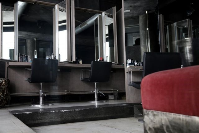 Νέα κοινωνική πρωτοβουλία του δήμου Πειραιά: Κοινωνικό κομμωτήριο για τους ευάλωτους πολίτες