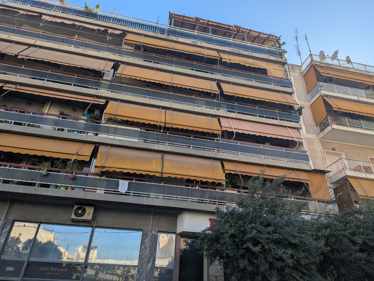 Καλλιθέα: Τραγικός θάνατος 7χρονης που έπεσε μέσα από τζαμαρία