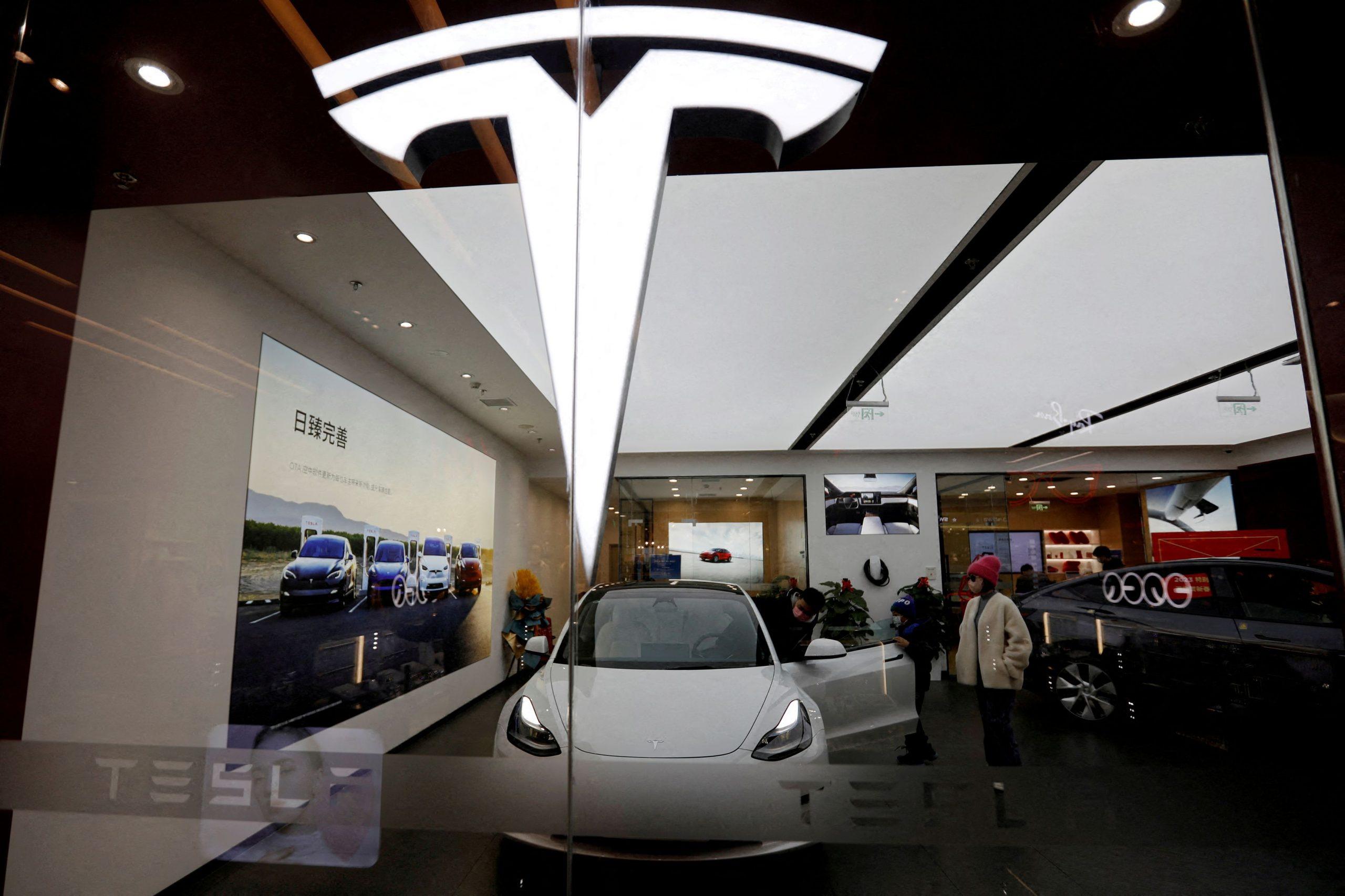 Το στοίχημα της Tesla στην Ευρώπη: Προκλήσεις και ευκαιρίες