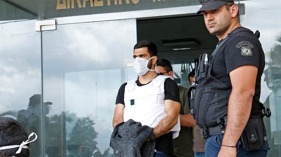 Κρήτη: Δίκη Καλομοίρη για το διπλό φονικό – Στέκομαι μπροστά σας ως άνθρωπος που έχασε τον κόσμο