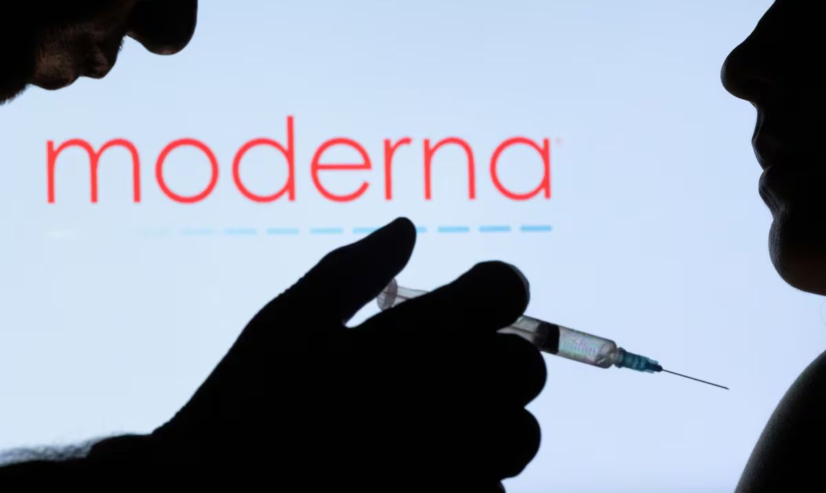 Moderna: Ο Τραμπ ακύρωσε την ανάπτυξη εμβολίου για τη γρίπη των πτηνών παρά τις προειδοποιήσεις για πανδημία