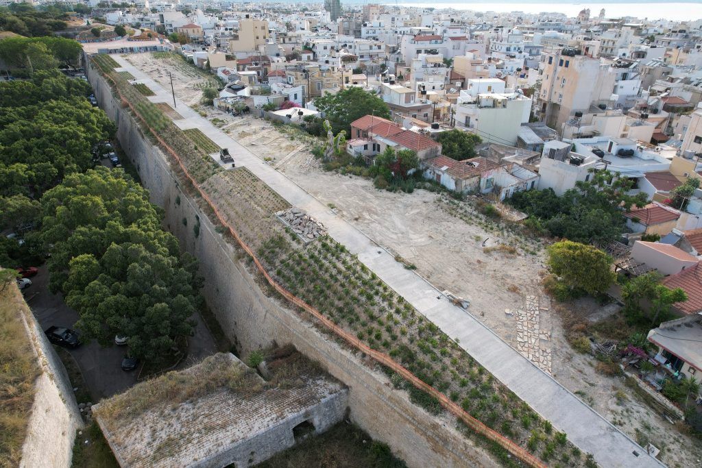 Ανανεώθηκε η παραχώρηση των Ενετικών Τειχών στον Δήμο Ηρακλείου για δέκα χρόνια