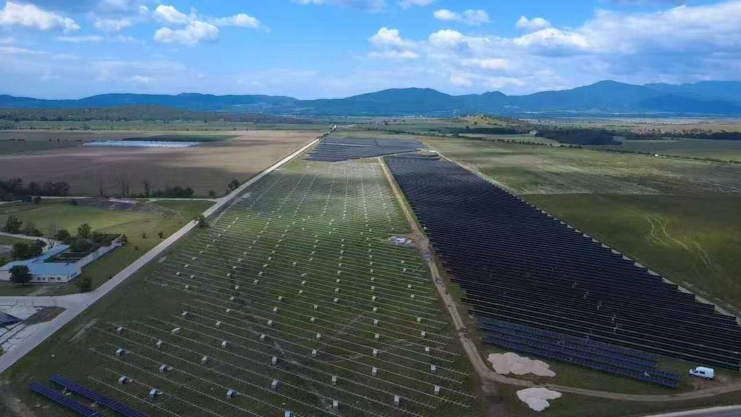 ΔΕΗ: Νέα φωτοβολταϊκό πάρκο 88 MW στη Βουλγαρία