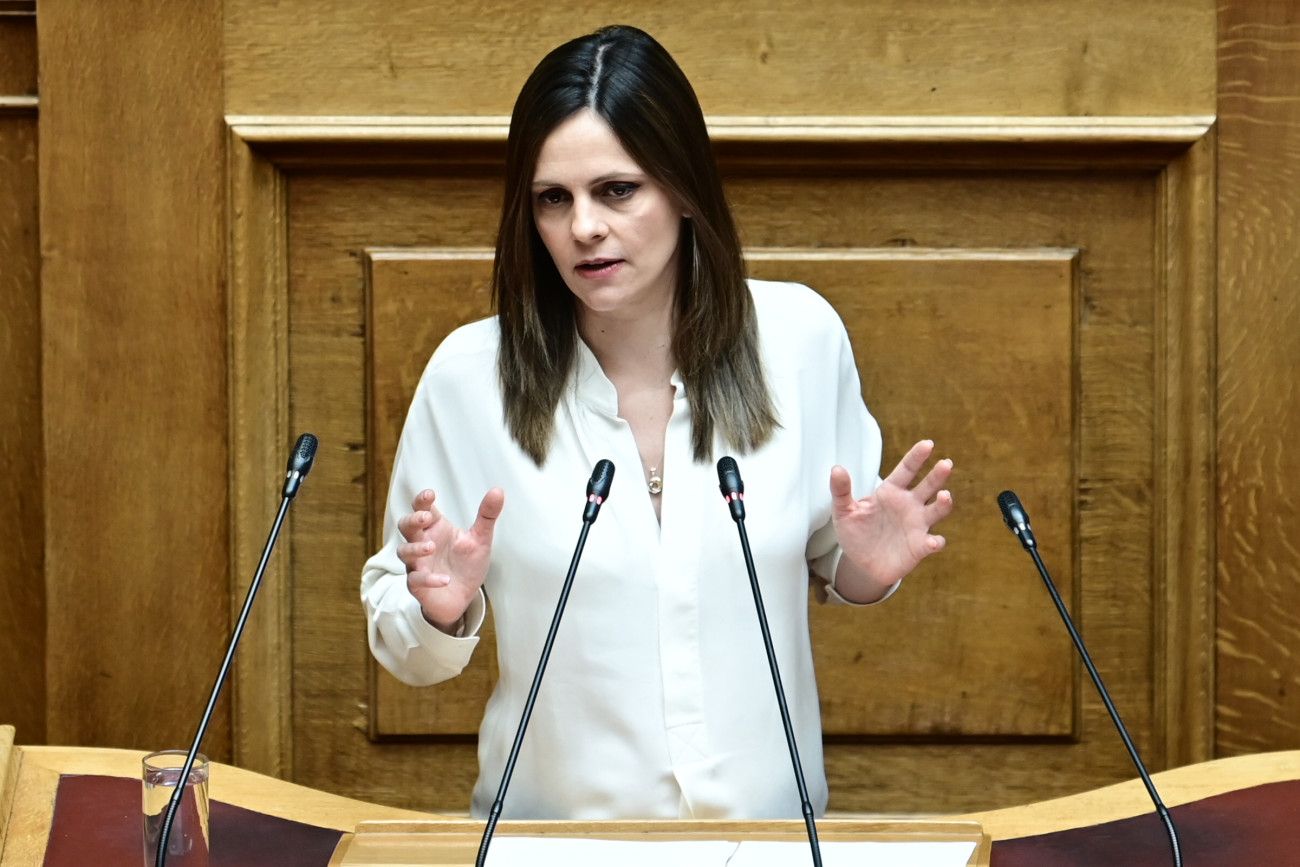 Αχτσιόγλου: Εάν απορριφθεί το αίτημα προανακριτικής για τον Μητσοτάκη, αθωώνεται οριστικά