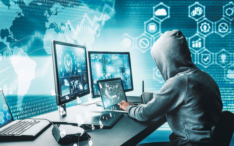 Αυξανόμενη απειλή οι ηλεκτρονικές απάτες – Τα αποκαλυπτικά λόγια θυμάτων