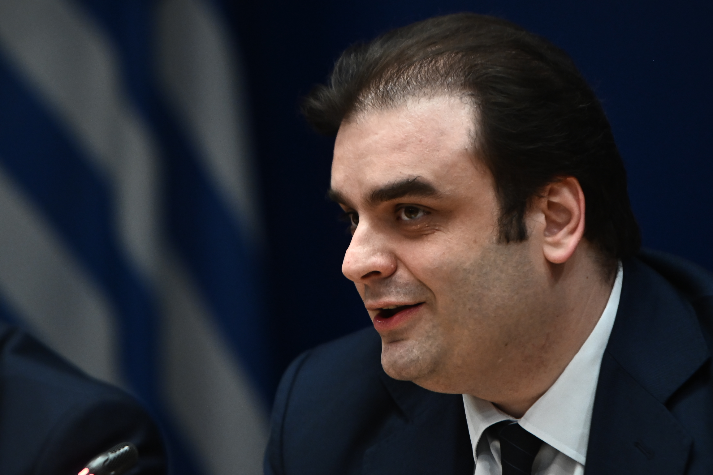 Σε διαβούλευση το νέο Δημοσιονομικό Πλαίσιο: Ποια τα μέτρα ενίσχυσης των πολιτών – Οι απαντήσεις σε 10 +1 ερωτήσεις