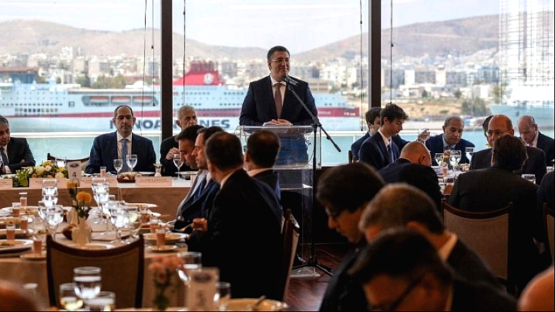 Απόστολος Τζιτζικώστας: Στήριξη της συμφωνίας στον Διεθνή Ναυτιλιακό Οργανισμό για ίσους όρους ανταγωνισμού