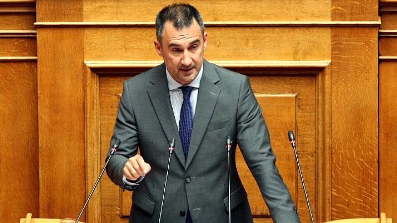 Η αδήριτη ανάγκη για διαφάνεια: Χαρίτσης κατά της κυβέρνησης στη Βουλή για την τραγωδία στα Τέμπη