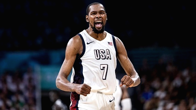 «Σημαντική μεταγραφή στο NBA: Ο Κέβιν Ντουράντ μετακομίζει στους Ρόκετς»