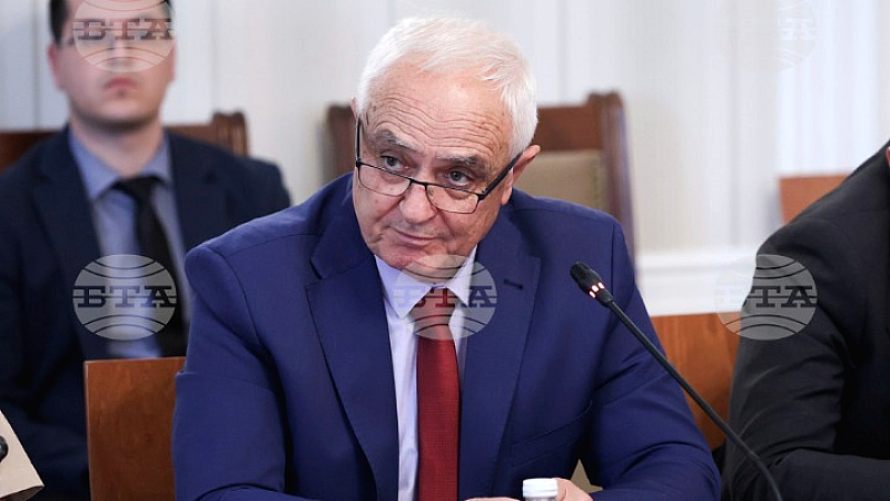 Βουλγαρία: Ο υπουργός Άμυνας διαβεβαιώνει ότι η αύξηση των αμυντικών δαπανών θα είναι ομαλή και χωρίς επιπτώσεις στην οικονομία