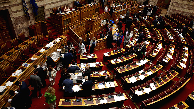 Βουλή – Ολομέλεια: Σημαντικές αναφορές από την αντιπολίτευση για τις διεθνείς εξελίξεις και την τροποποίηση της συμφωνίας ELIXIR