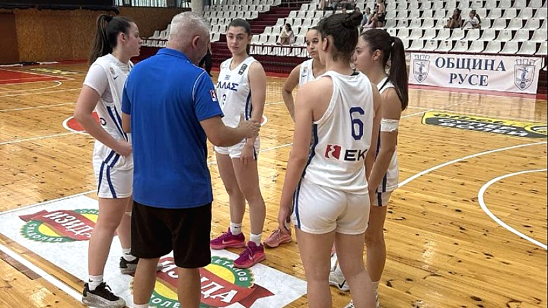 Διακοπή φιλικού αγώνα εθνικής νεανίδων με τη Βουλγαρία λόγω καταιγίδας