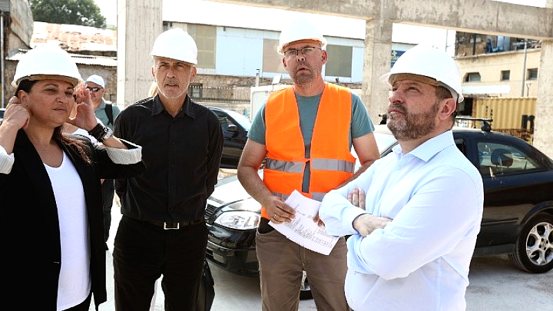 Στρατηγική αναβάθμιση και συνεργασία στον Πειραιά: Συνάντηση Χαρδαλιά – Μώραλη