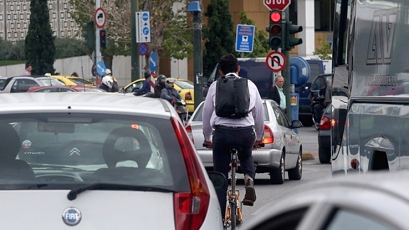 Βασική προτεραιότητα της κυβέρνησης η εφαρμογή του νέου Κώδικα Οδικής Κυκλοφορίας